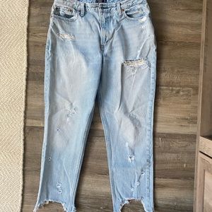 Abercrombie & Fitch High Rise Mom Jeans